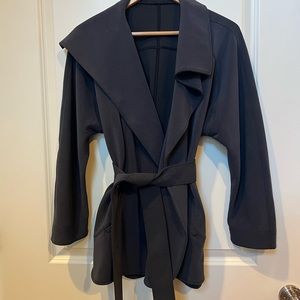 Lululemon Softstreme Belted Wrap - Black - XS/S